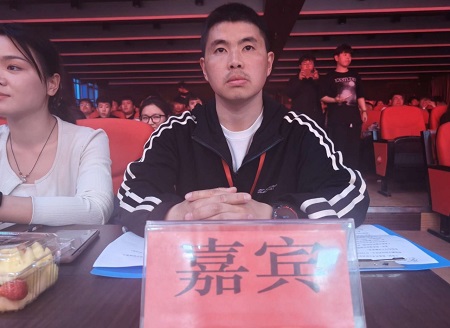 “不忘初心，砥砺前行”——米乐mile官方网站艺术学院“第二届团总支学生会”换届选举大会暨表彰大会