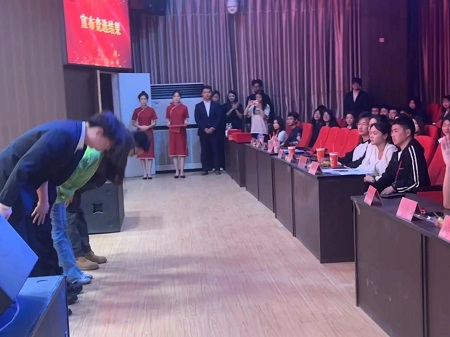 “不忘初心，砥砺前行”——米乐mile官方网站艺术学院“第二届团总支学生会”换届选举大会暨表彰大会