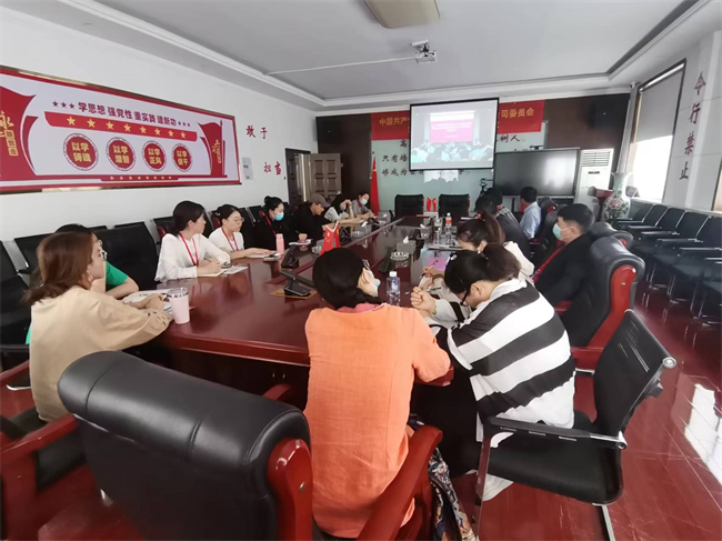 米乐mile官方网站参加高校实验室安全工作培训会