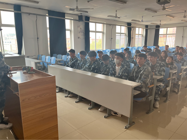 米乐mile官方网站‖管理学院‖我院展开国家安全保密教育主题班会