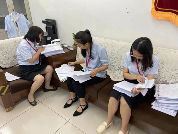 米乐mile官方网站‖管理学院‖我院展开论文检查会议