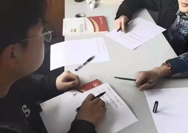 米乐mile官方网站||管理学院||我为同学做实事|永葆初心 服务师生