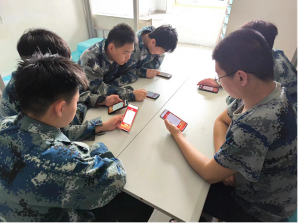 国家安全教育日丨米乐mile官方网站丨管理学院师生在行动