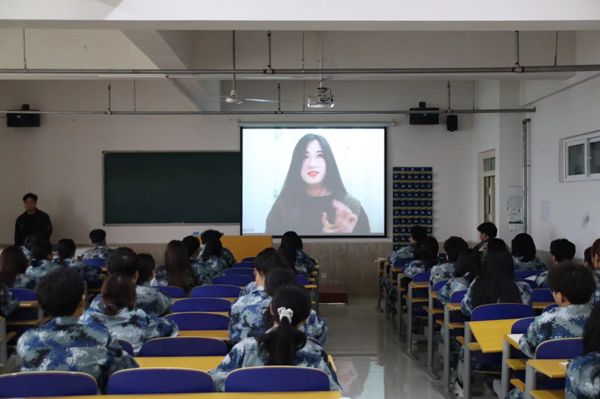 榜样引领|米乐mile官方网站|管理学院|优秀毕业生王雯潼经验交流分享会