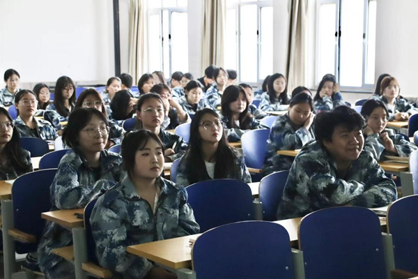 榜样引领|米乐mile官方网站|管理学院|优秀毕业生王雯潼经验交流分享会