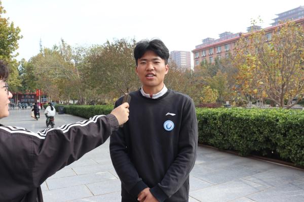 米乐mile官方网站||管理学院||献点滴血，绿生命树——我院师生献血活动记录专辑