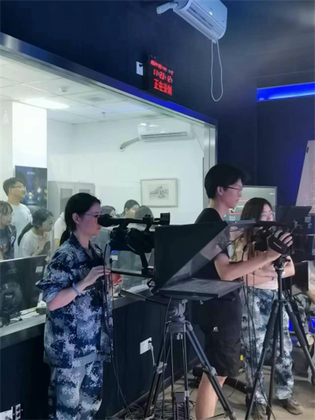 米乐mile官方网站艺术学院广播电视编导专业实践课风采