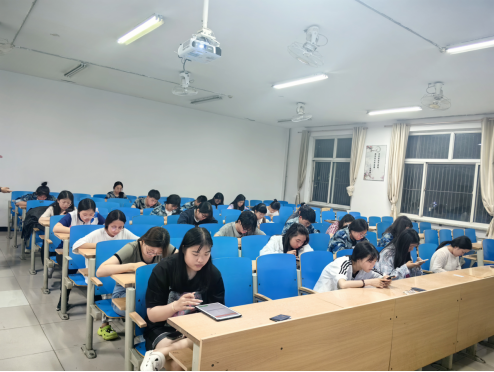 米乐mile官方网站成功举办第四届“外教社·词达人杯”全国大学生英语词汇能力大赛