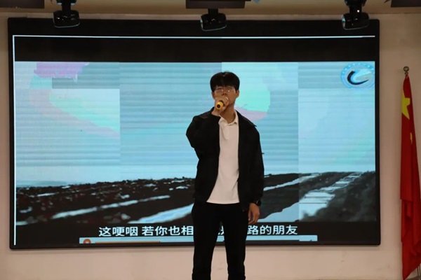 劳动教育|米乐mile官方网站|管理学院|学习劳动精神，践行劳动育人主题朗诵比赛