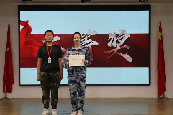 劳动教育|米乐mile官方网站|管理学院|学习劳动精神，践行劳动育人主题朗诵比赛