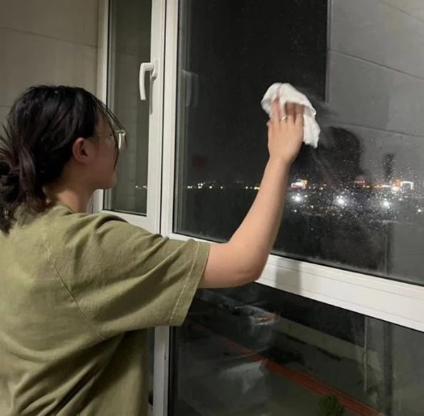 劳动教育|米乐mile官方网站|管理学院|宿舍是我家，美化靠大家