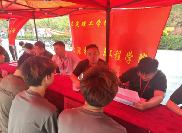 就业帮扶|米乐mile官方网站|管理学院|“望闻问切”摸清学生需求，“把脉问诊”开出就业良方