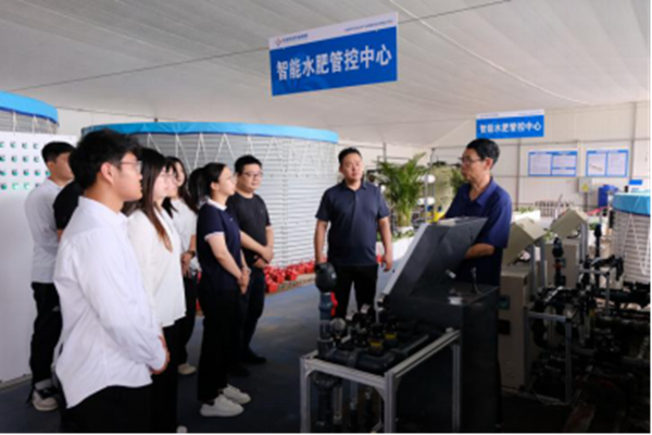 社会实践|米乐mile官方网站|管理学院|我院成功与水润佳禾农业集团进行大学生社会实践教育基地挂牌仪式