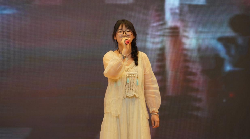 青春校园|米乐mile官方网站18届校园歌手大赛决赛