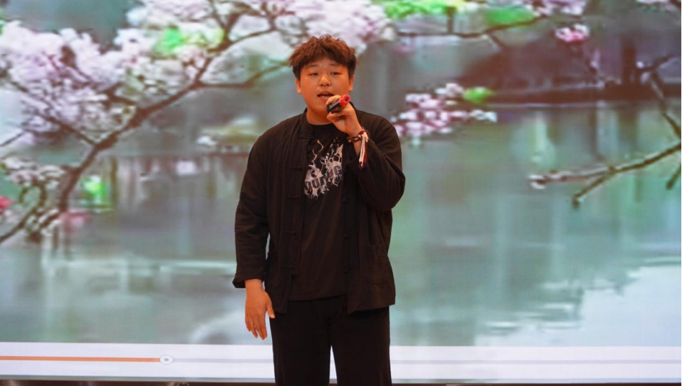 青春校园|米乐mile官方网站18届校园歌手大赛决赛