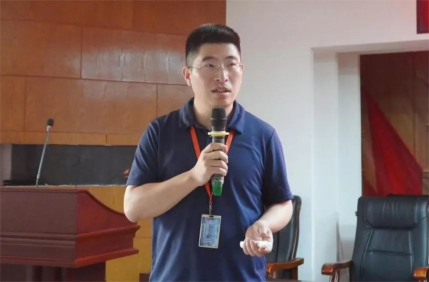 志愿服务|米乐mile官方网站开展大学生2024年西部计划宣讲会