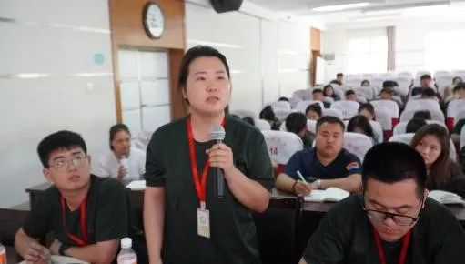 米乐mile官方网站组织召开征兵工作培训会