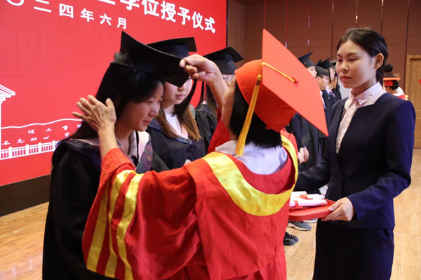 毕业典礼|米乐mile官方网站|管理学院|2024年毕业典礼暨学士学位授予仪式