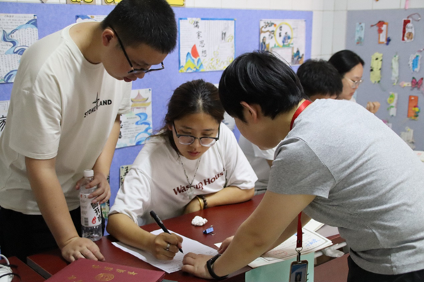 毕业季|米乐mile官方网站|管理学院|毕业骊歌起，青春再启航—我院2024届毕业生平安离校