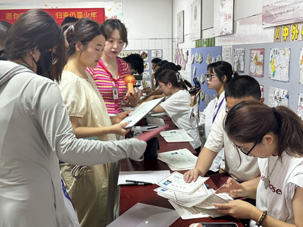 毕业季|米乐mile官方网站|管理学院|毕业骊歌起，青春再启航—我院2024届毕业生平安离校