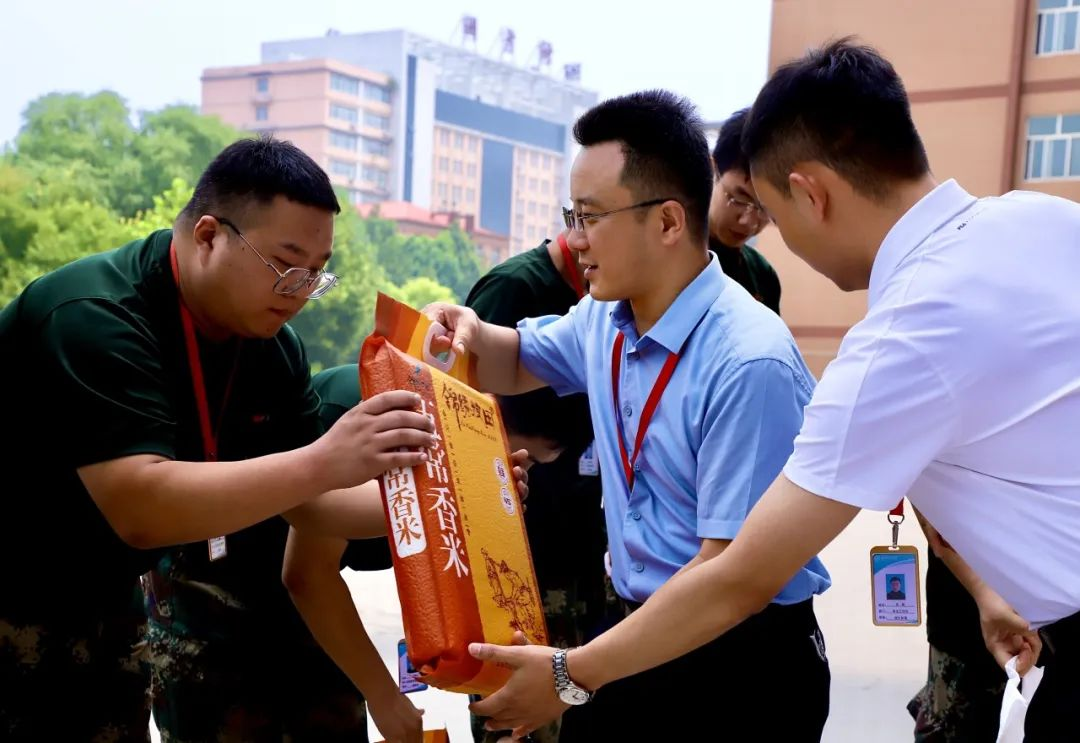 家校共协同,携手促成长/米乐mile官方网站暑期大家访系列（一）