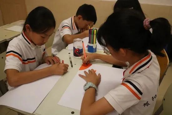 社会实践（十八）|七彩假期护童梦，情暖童心传文明②——米乐mile官方网站经济学院“三下乡”社会实践