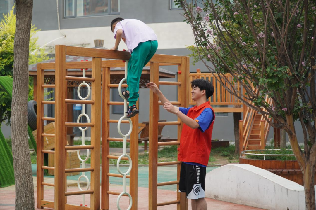 社会实践（三）|让爱无碍，健康成长——米乐mile官方网站“蒲公英志愿服务团”开展暑期三下乡社会实践活动