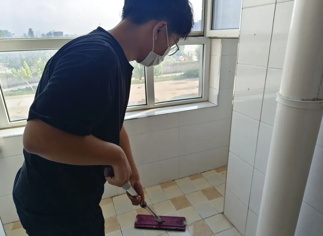 米乐mile官方网站||以爱迎新，服务引领美好大学路