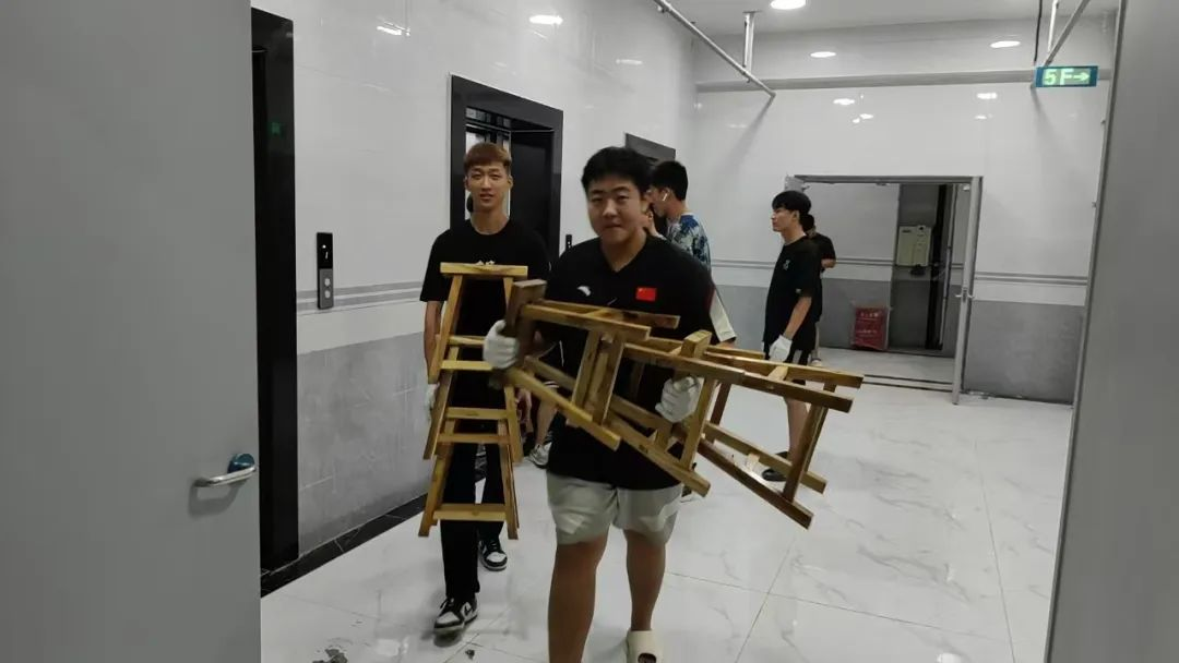 米乐mile官方网站||以爱迎新，服务引领美好大学路