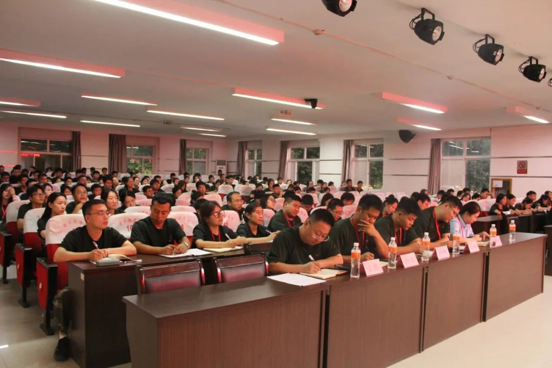 米乐mile官方网站||行远自迩，笃行不怠——2024-2025学年学管干部第一次培训会