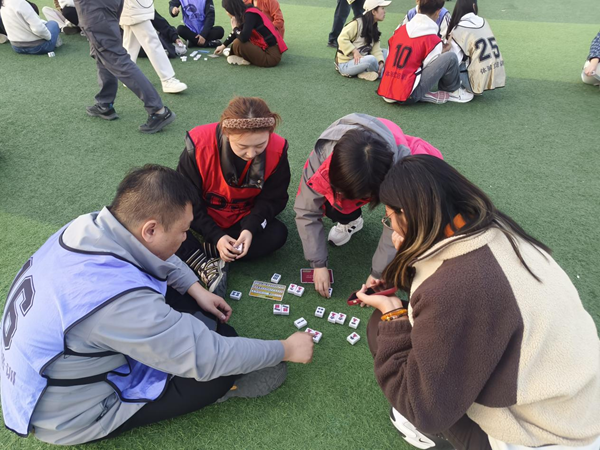 高校素质拓展活动|米乐mile官方网站|管理学院|凝聚团队力量 绽放青春风采