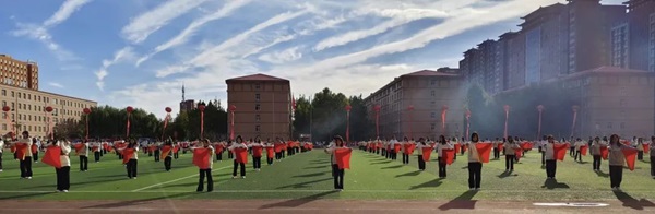 运动会开幕式|米乐mile官方网站|管理学院|燃情启幕运动会，绽放风采展雄姿