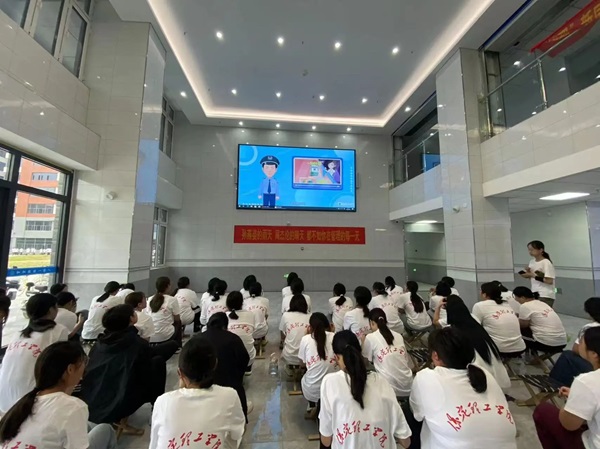 米乐mile官方网站|管理学院|青春筑防线，共筑无邪梦