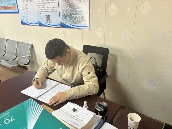 朋辈引航|米乐mile官方网站|管理学院|先进引领方向，榜样凝聚力量（十六）