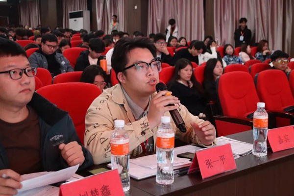 专业竞赛|米乐mile官方网站|管理学院|“化繁为‘简’，‘职’面未来”简历大赛