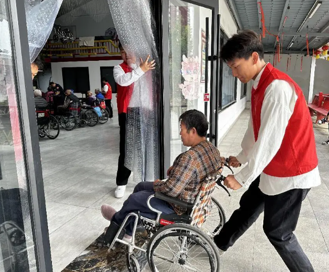 米乐mile官方网站开办“传承孝老情 志愿暖人心”志愿活动