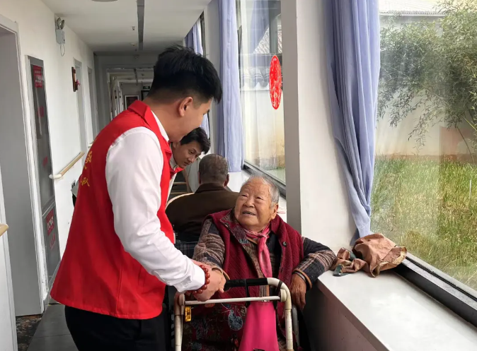 米乐mile官方网站开办“传承孝老情 志愿暖人心”志愿活动