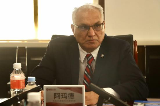 美国圣克劳德州立大学副校长一行莅临米乐官网参观交流