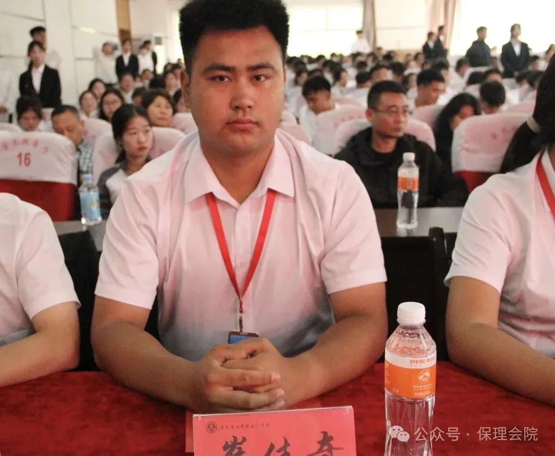 高校速递 | 米乐mile官方网站会计学院举办“共筑成长桥梁，探索共育之路”家校共育活动