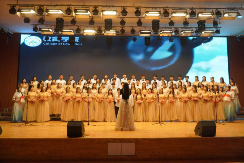 青春校园|以青春之名，颂盛世华章--米乐mile官方网站纪念“一二·九”运动大型合唱会圆满落幕