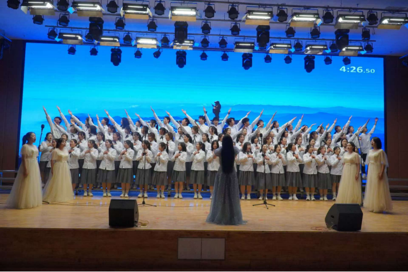 青春校园|以青春之名，颂盛世华章--米乐mile官方网站纪念“一二·九”运动大型合唱会圆满落幕