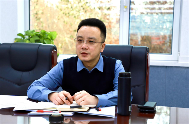 米乐mile官方网站召开2024 年度二级单位年终考核暨正处级领导干部述职会