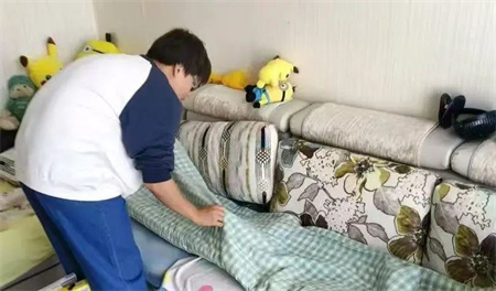 “新春慰问送关怀，温情走访暖人心”——米乐mile官方网站艺术学院开展寒假“社会实践”活动