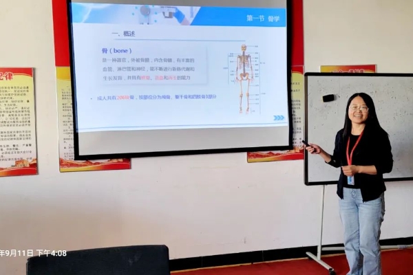 传承与创新|经济学院成功举办教师训练课、示范课交流活动