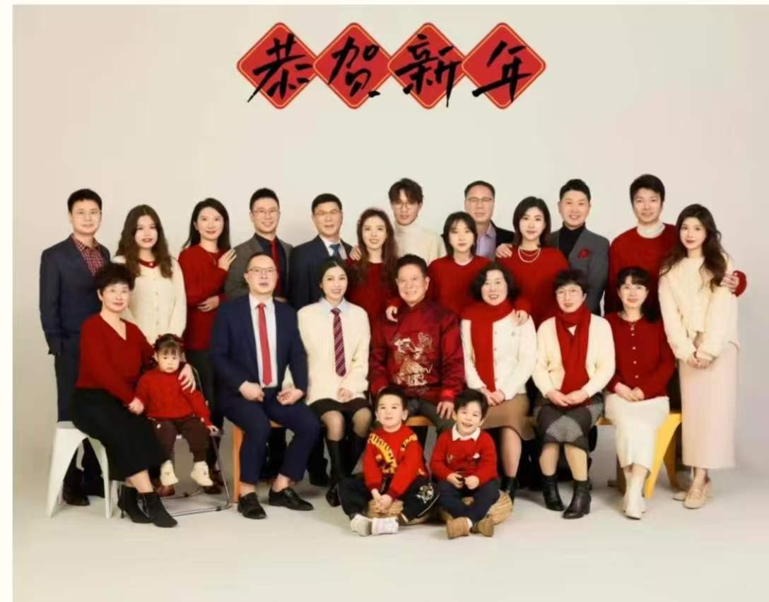 保理特色寒假作业（第一期）| 全家福大片，温暖来袭~