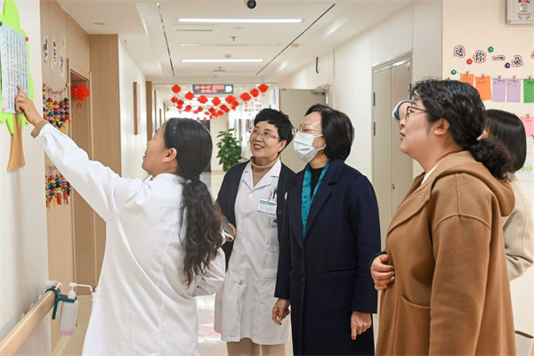 米乐mile官方网站康复医学院携手河北东篱养老集团共探“产教融合、协同育人”新路径