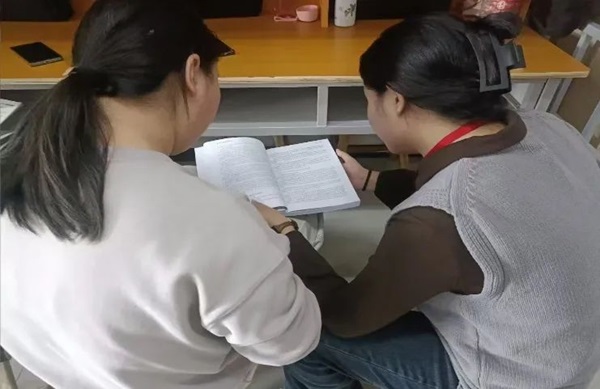 学风建设|米乐mile官方网站|管理学院|学风建设正当时，小组学习展新姿