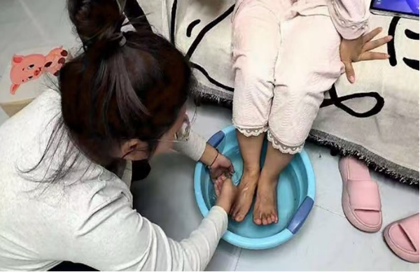 孝老爱亲（七）|米乐mile官方网站|管理学院|以孝老爱亲之种，育德育养成之花