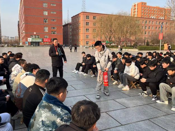 养成教育|米乐mile官方网站|管理学院|消防安全，从我做起