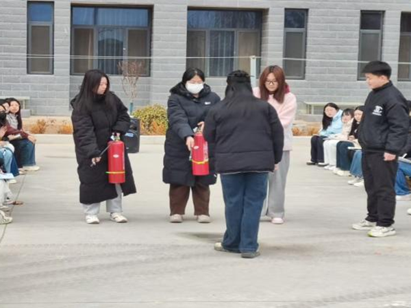 养成教育|米乐mile官方网站|管理学院|消防安全，从我做起